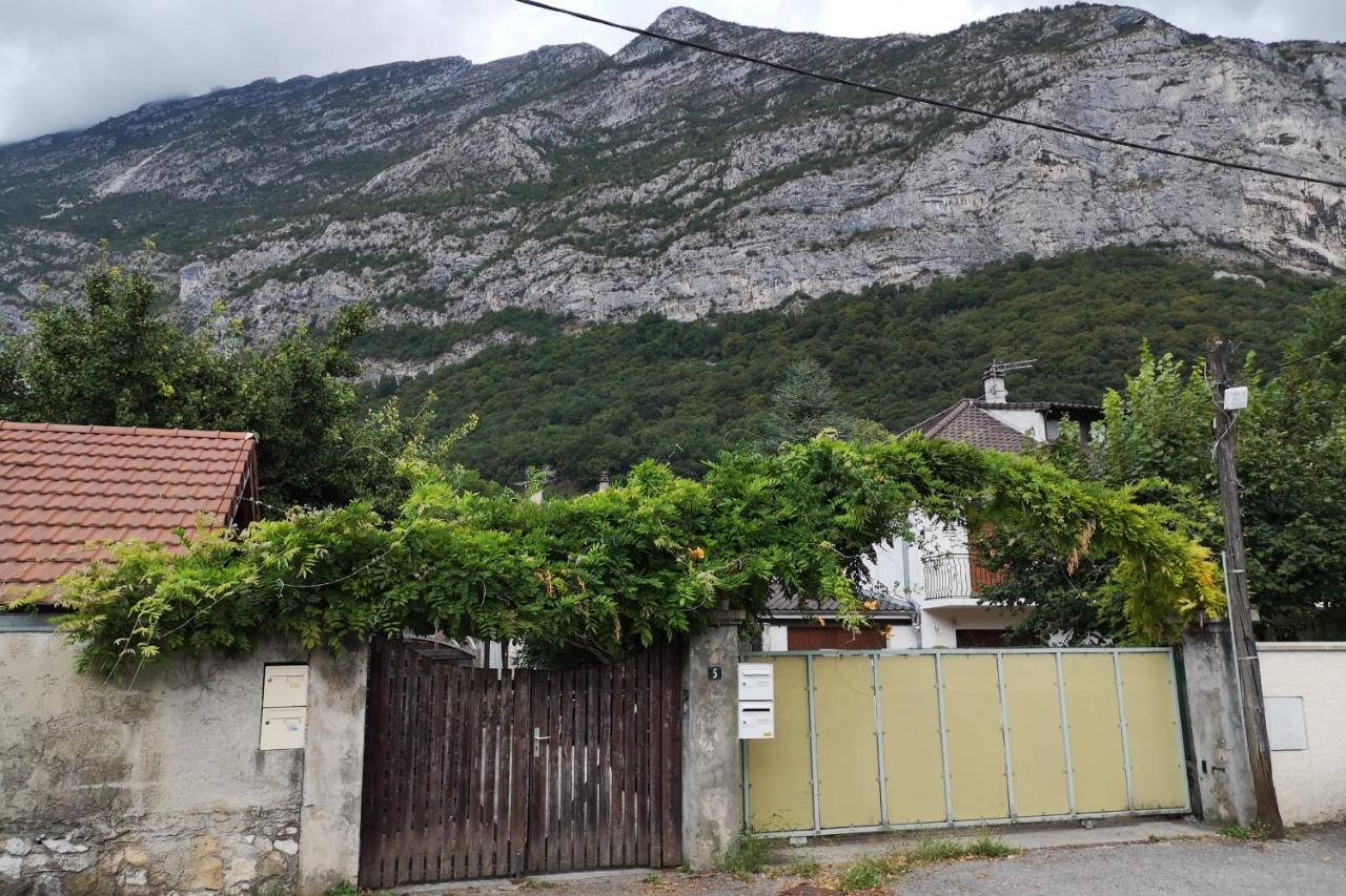 #M1 La Maisonnette Des 3 Ponts Terrace Saint-Egreve Extérieur photo